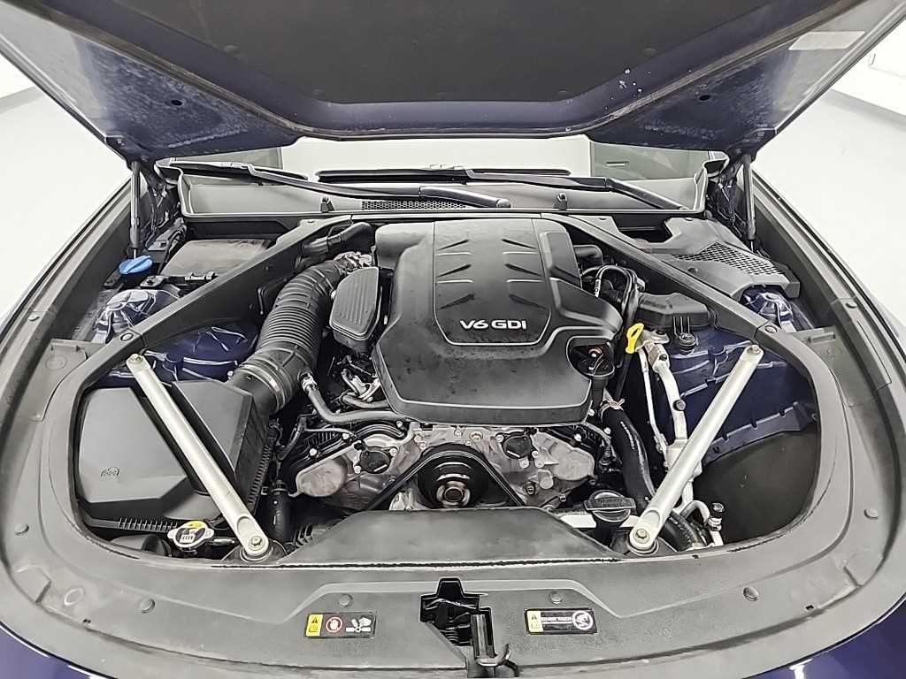 KIA K9 - Vista 5