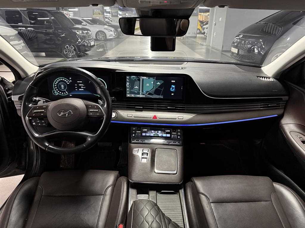 HYUNDAI Grandeur - Vista 8