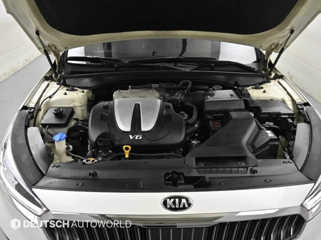 KIA K7 - Vista 6