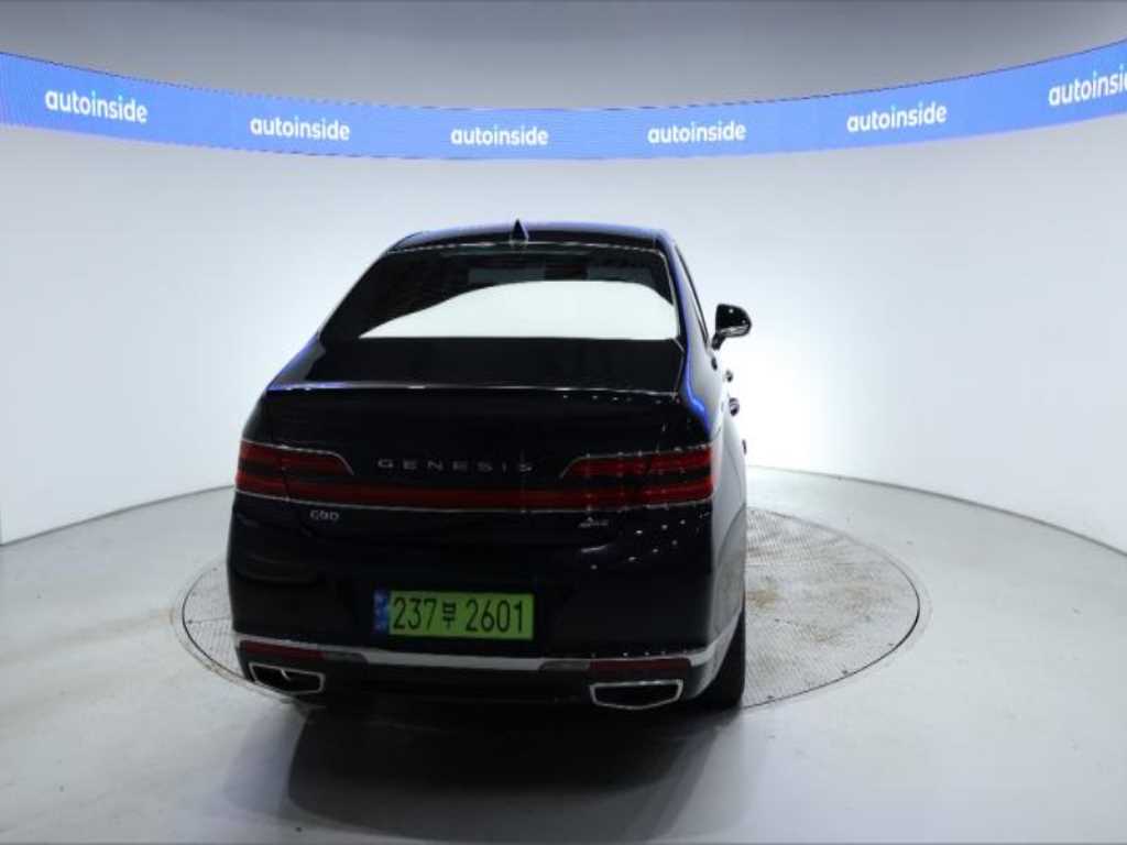 Genesis G90 - Vista 3