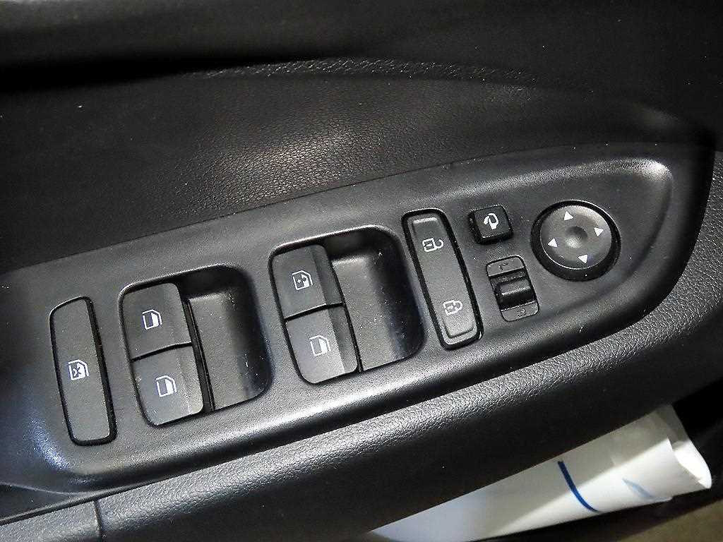HYUNDAI Venue 2020 Blanco - Importación desde Corea - HF Imports Iquique - Foto 13