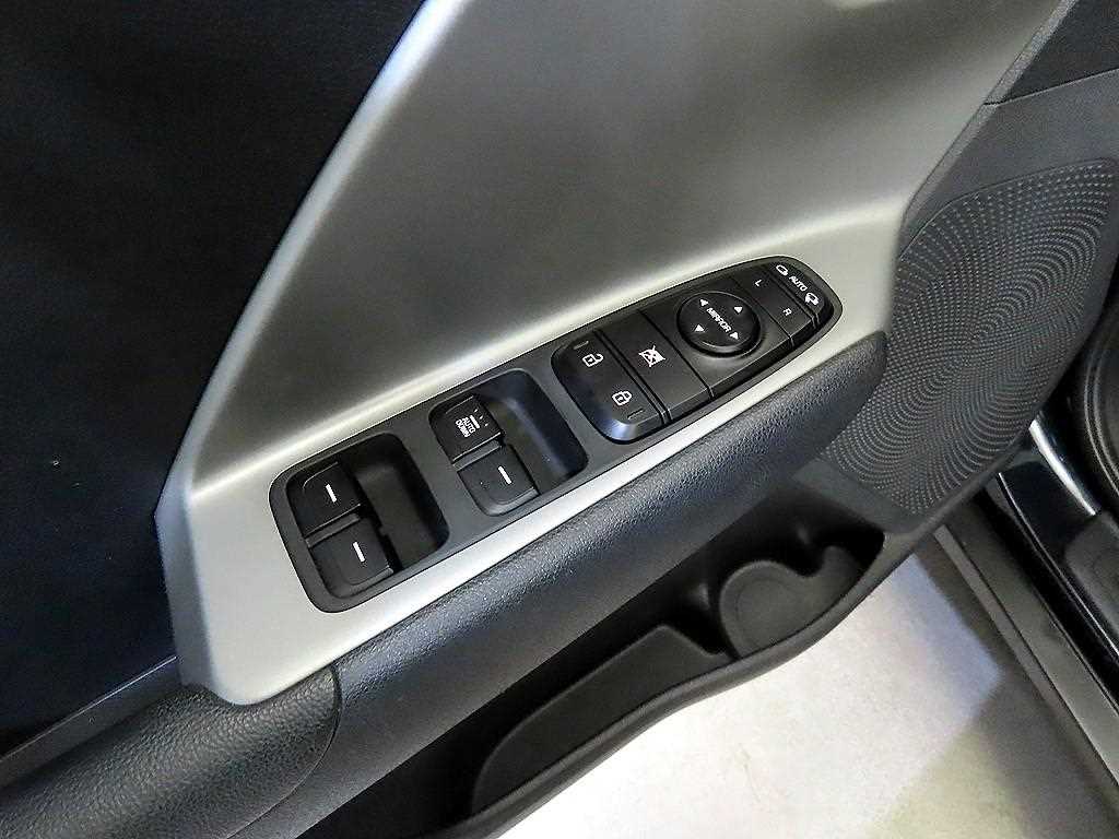 KIA Niro 2017 Azul - Importación desde Corea - HF Imports Iquique - Foto 13