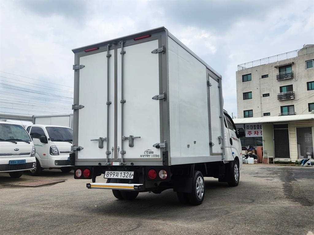 Small Truck Normal Box(High Deck) 2024 Blanco - Importación desde Corea - HF Imports Iquique - Foto 18