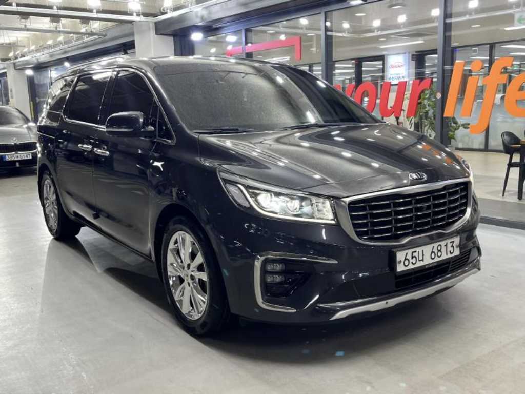 KIA Carnival 2019 Gris - Importación desde Corea - HF Imports Iquique - Foto 1