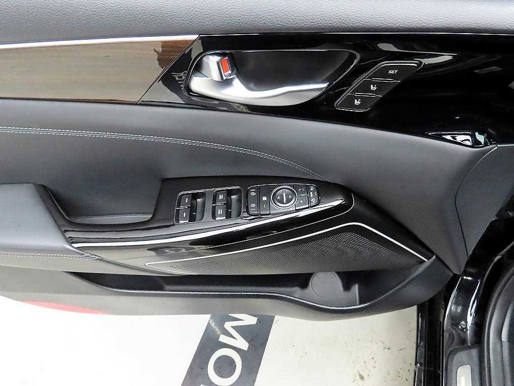 KIA K7 - Vista 11