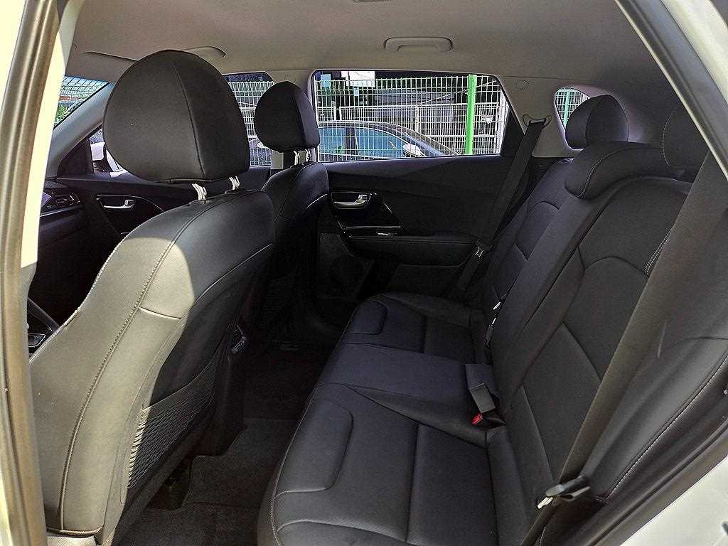 KIA Niro - Vista 7