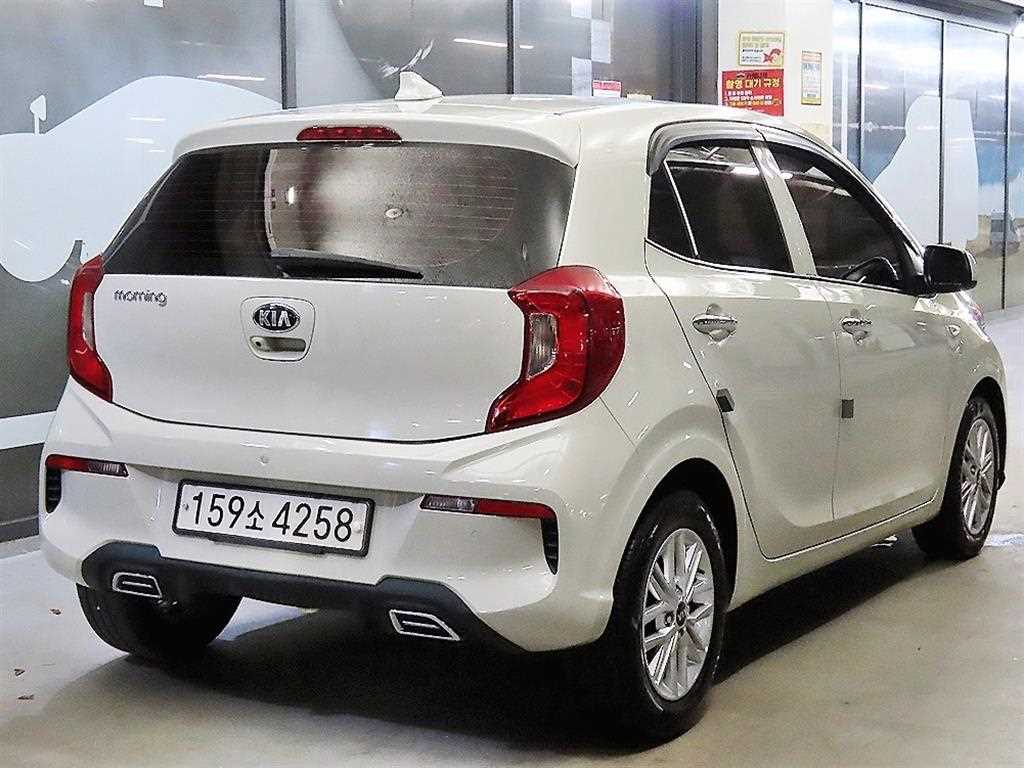 KIA Morning - Vista 4