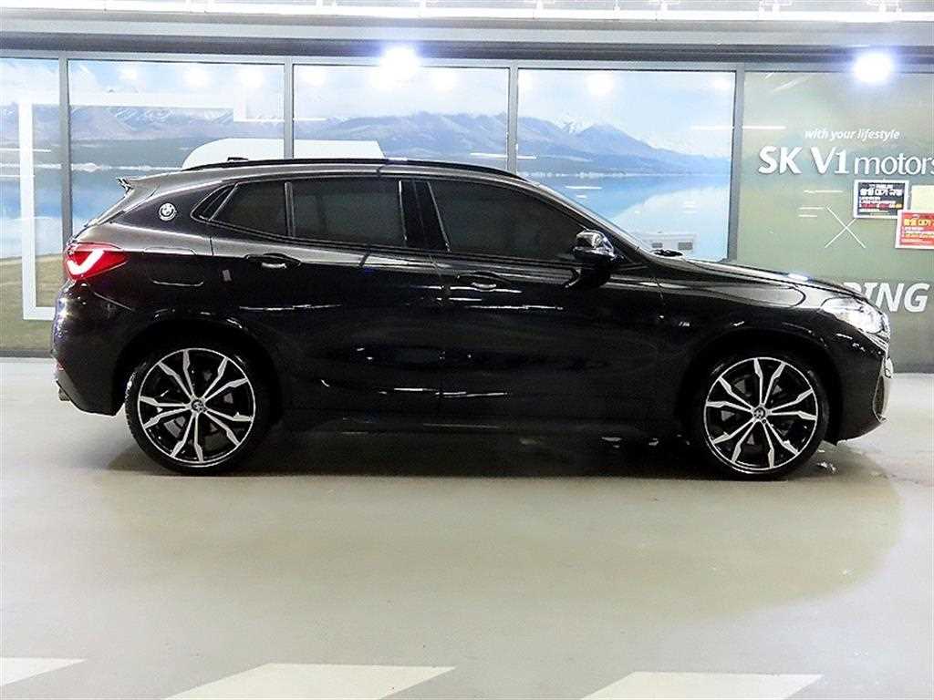 BMW X2 - Vista 3