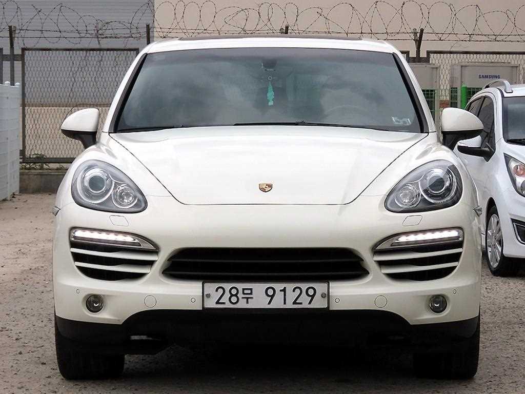 Porsche Cayenne 2011 Blanco - Importación desde Corea - HF Imports Iquique - Foto 1