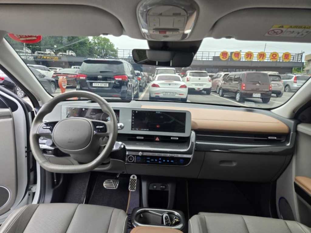 HYUNDAI Ioniq 5 - Vista 9
