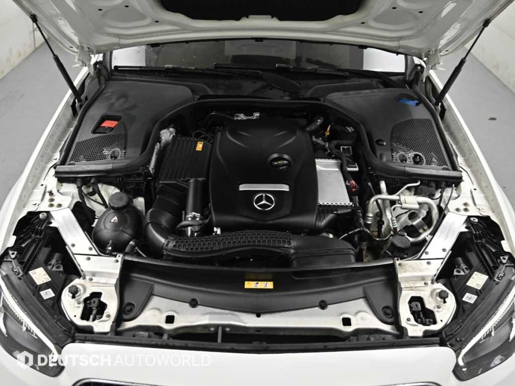 Mercedes Benz E class - Vista 6