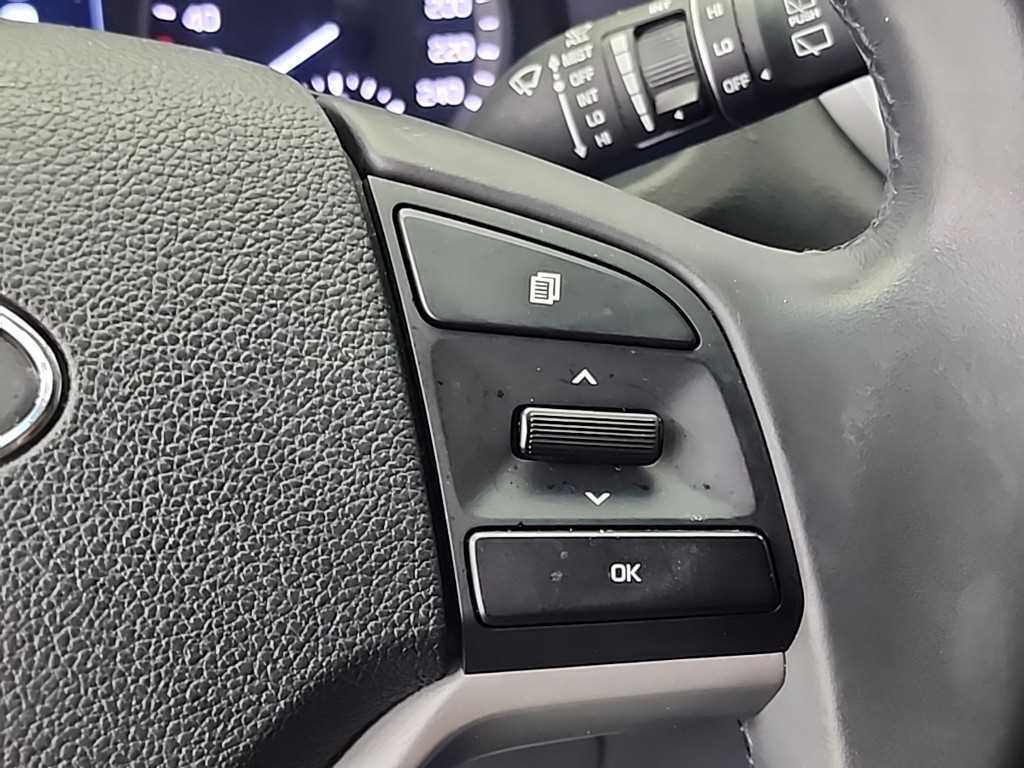 HYUNDAI Tucson 2018 Gris - Importación desde Corea - HF Imports Iquique - Foto 17