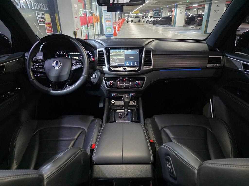 Ssangyong Rexton - Vista 9