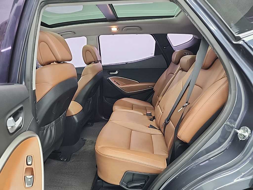 HYUNDAI Santa Fe - Vista 12