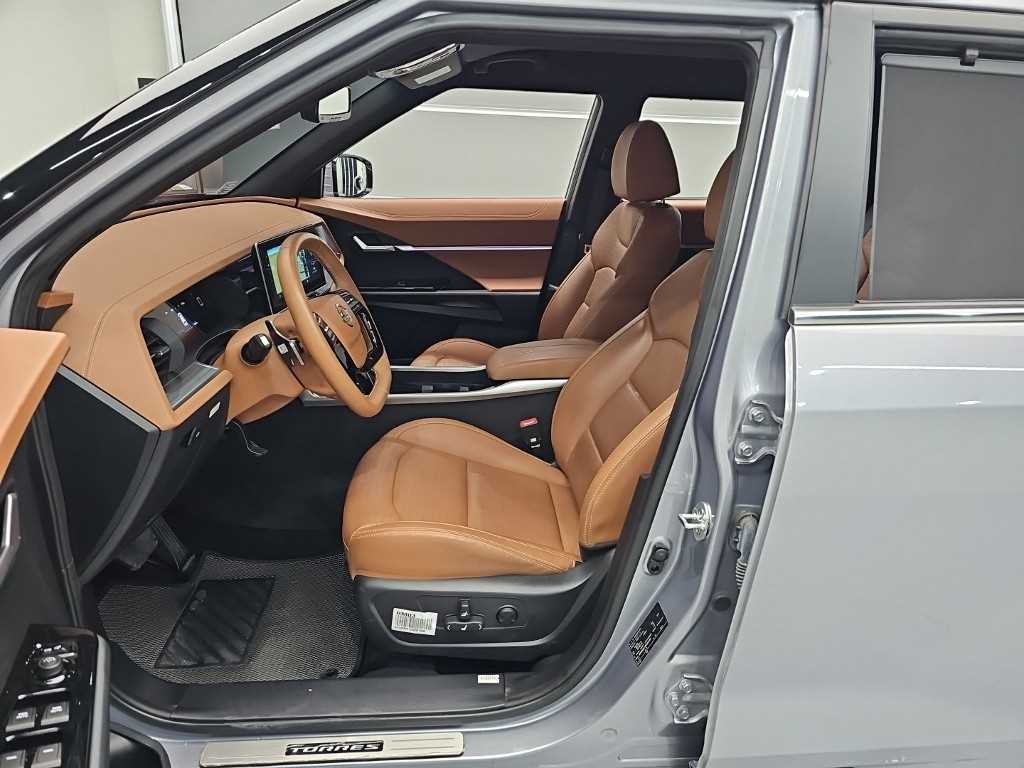 Ssangyong Torres - Vista 11
