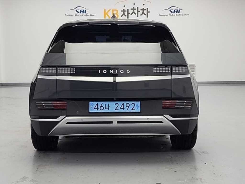 HYUNDAI Ioniq 5 - Vista 3