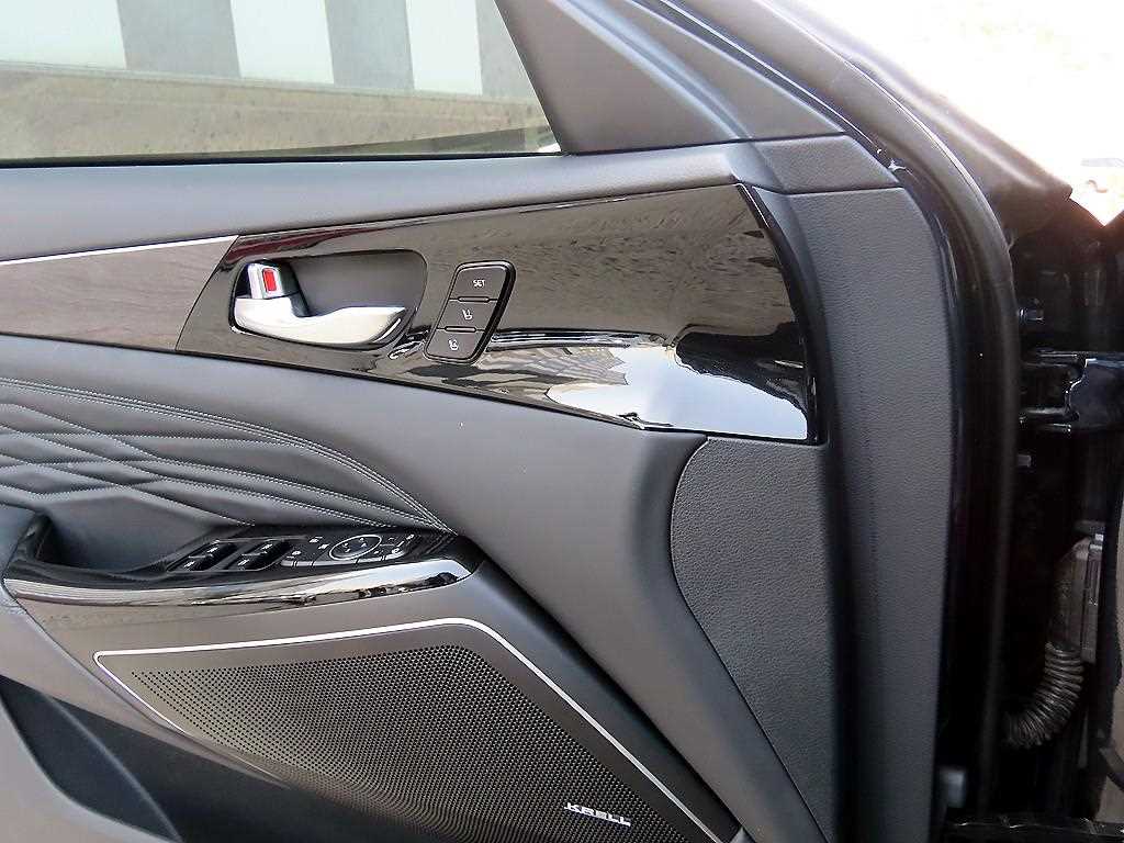 KIA K7 - Vista 12