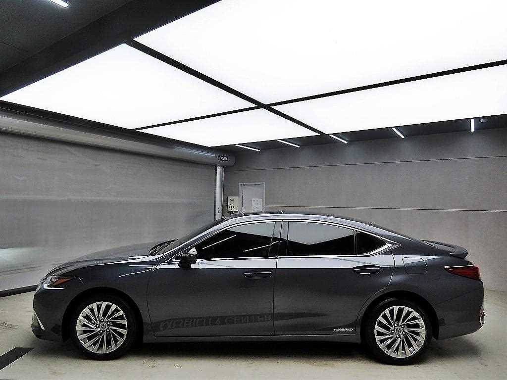 Lexus ES - Vista 4