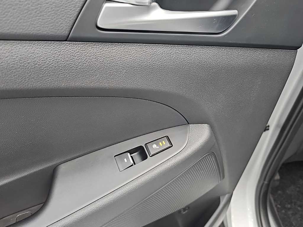 HYUNDAI Tucson 2019 Plateado - Importación desde Corea - HF Imports Iquique - Foto 13