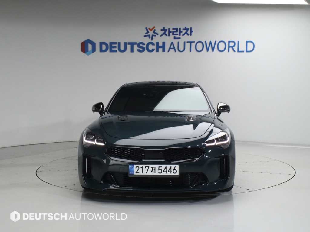 KIA Stinger - Vista 3