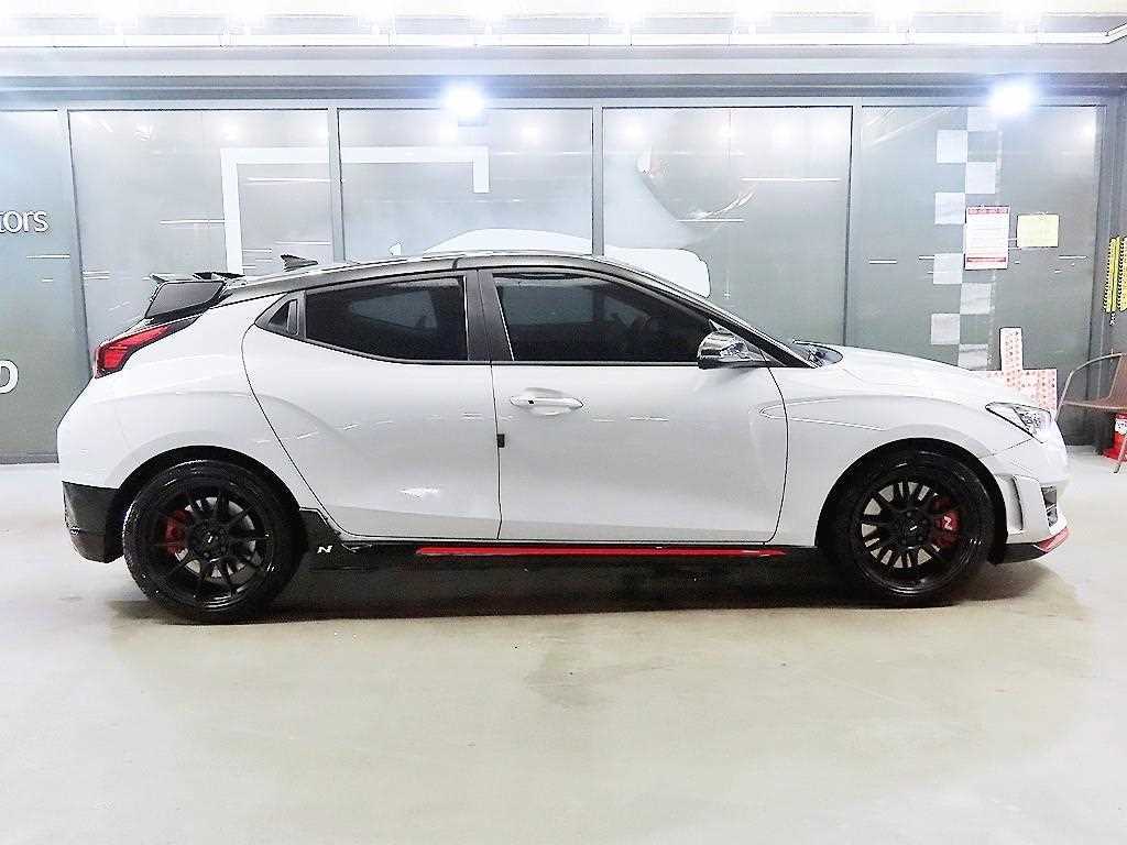 HYUNDAI Veloster - Vista 3