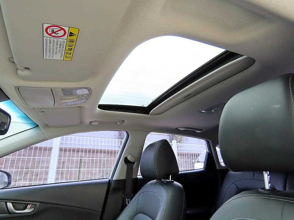 HYUNDAI Kona 2018 Blanco - Importación desde Corea - HF Imports Iquique - Foto 17