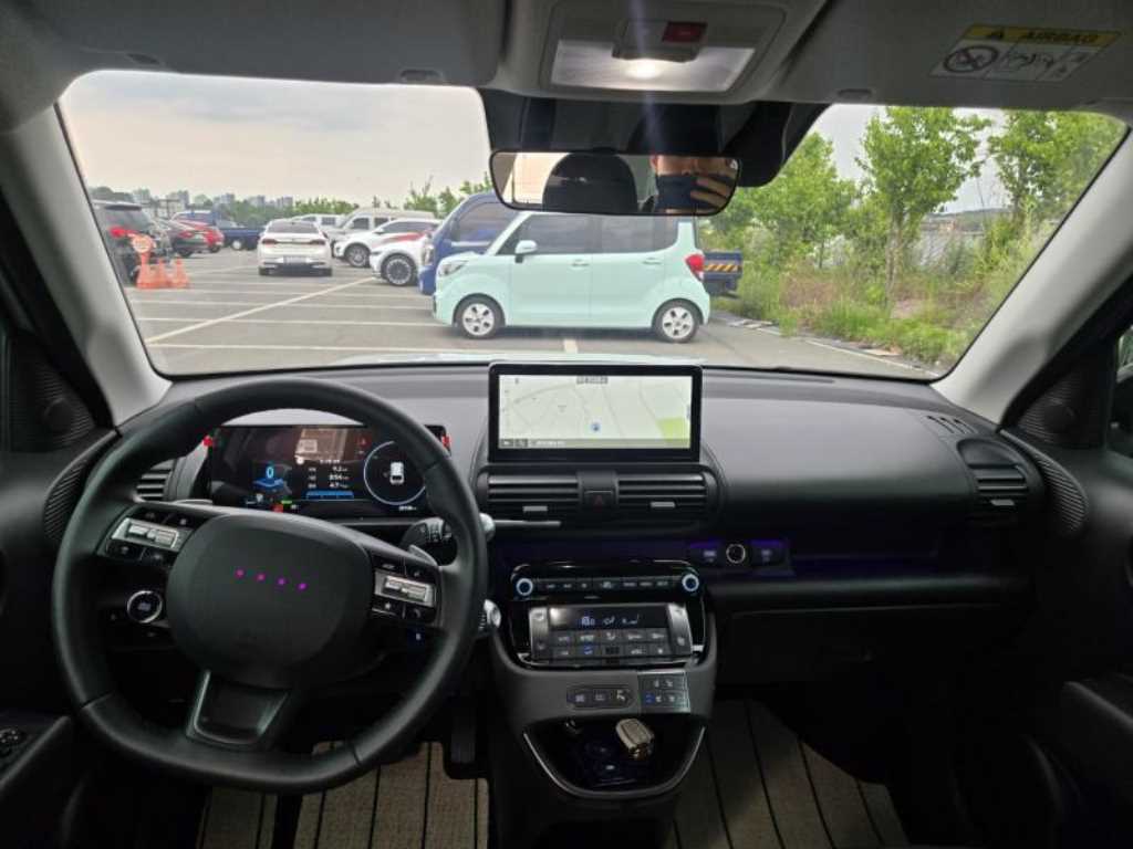 HYUNDAI Casper - Vista 9