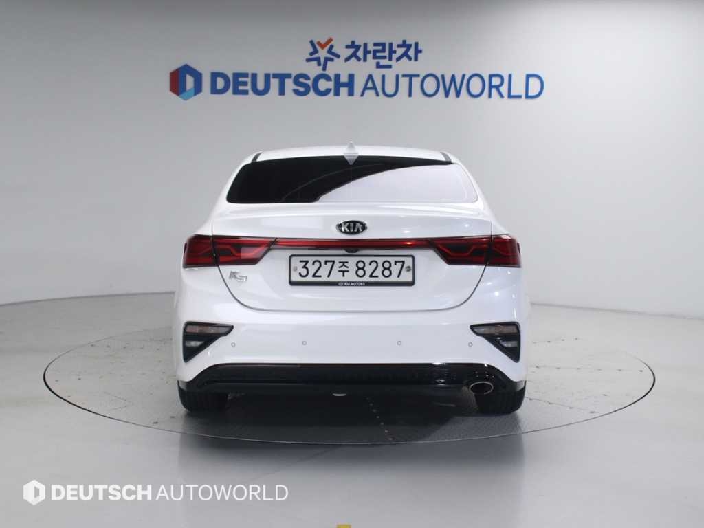 KIA K3 - Vista 4