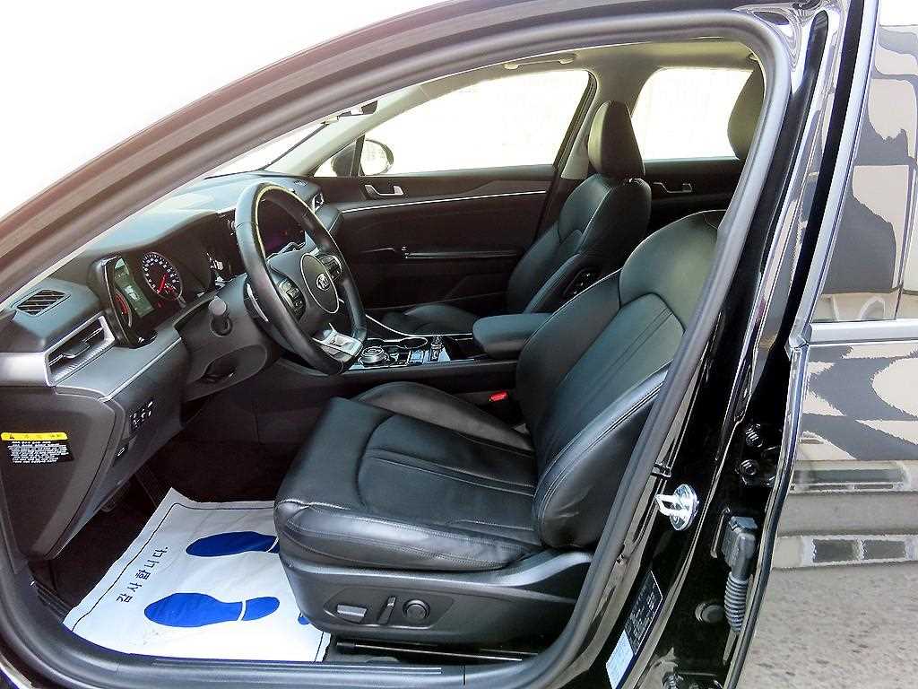 KIA K5 - Vista 5