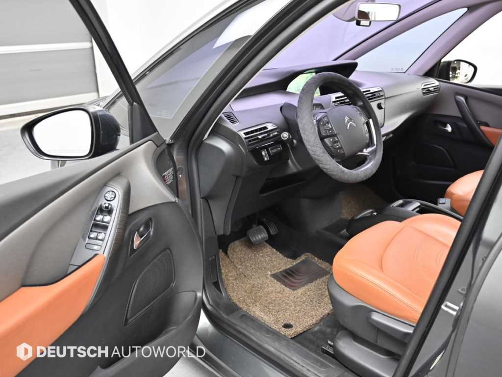 Citroen C4 - Vista 11