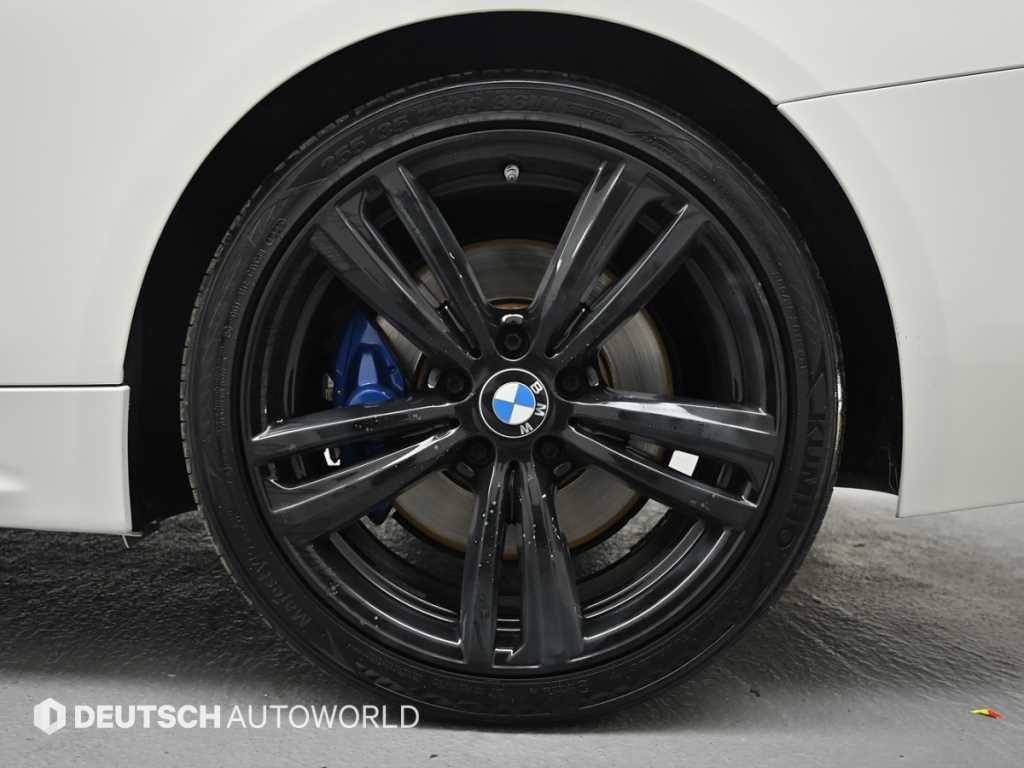 BMW 4 Series - Vista 5