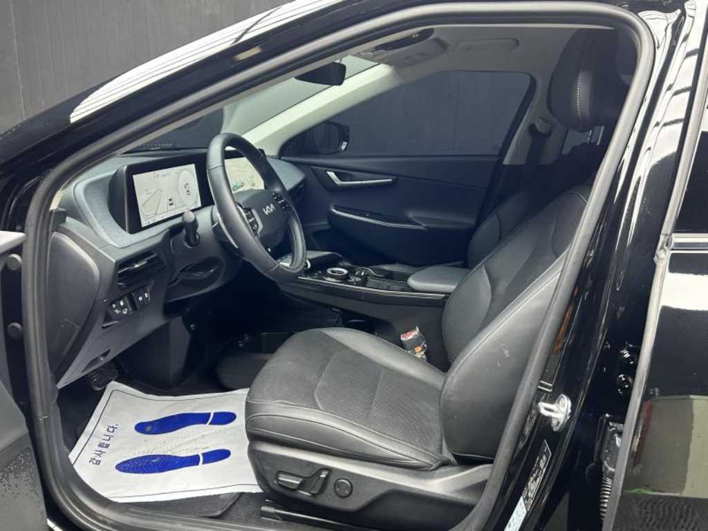 KIA EV6 - Vista 6