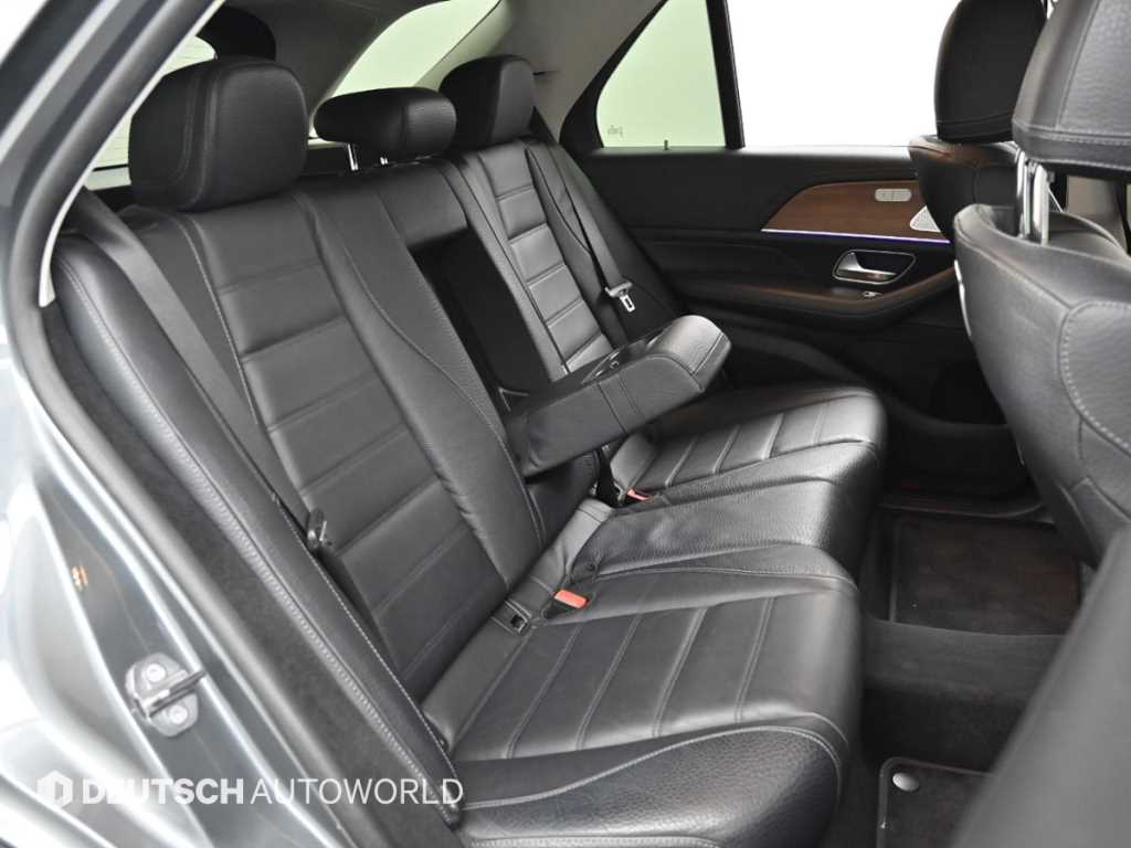 Mercedes Benz GLE Class - Vista 12