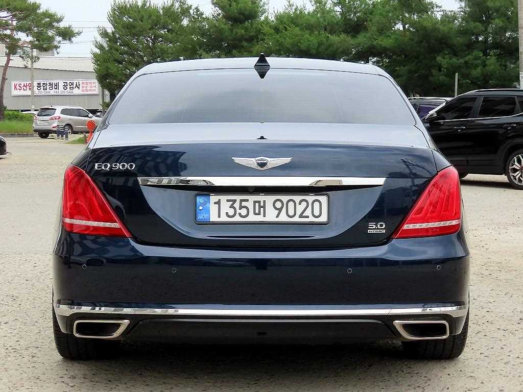 Genesis EQ900 - Vista 4