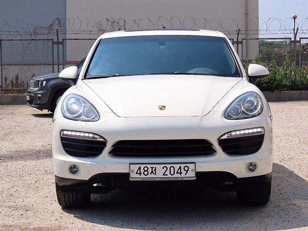 Porsche Cayenne 2011 Blanco - Importación desde Corea - HF Imports Iquique - Foto 1