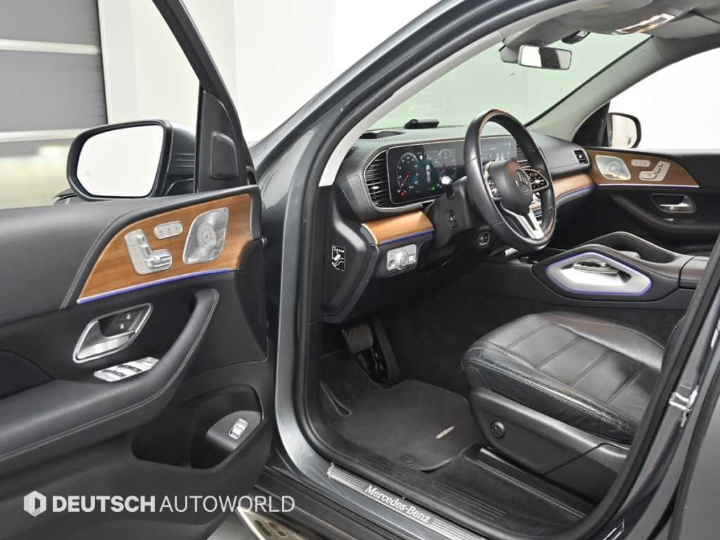 Mercedes Benz GLE Class - Vista 11