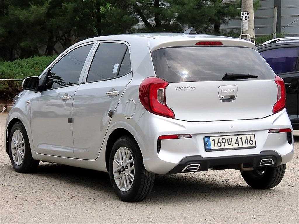 KIA Morning - Vista 3