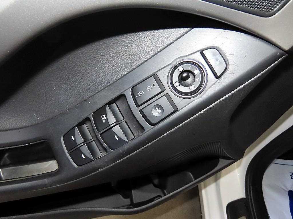 HYUNDAI Avante 2014 Blanco - Importación desde Corea - HF Imports Iquique - Foto 13