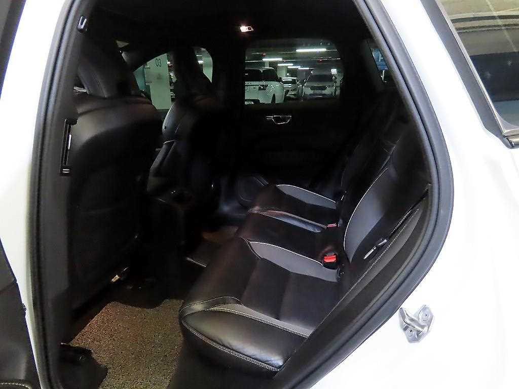 Volvo XC60 - Vista 7