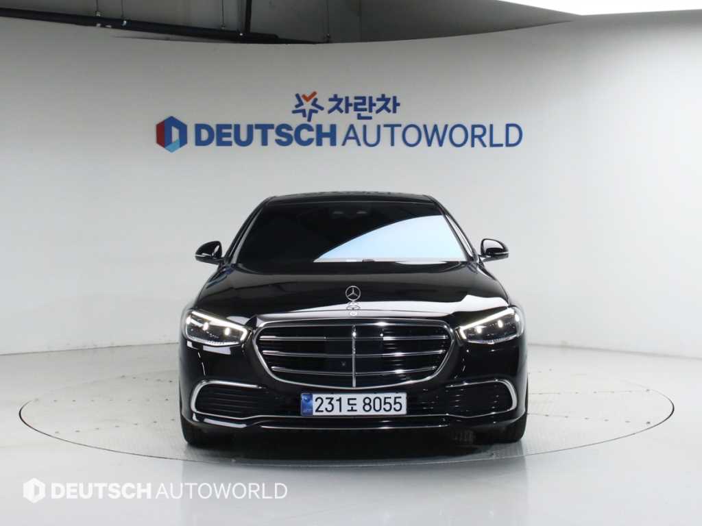Mercedes Benz S Class - Vista 3