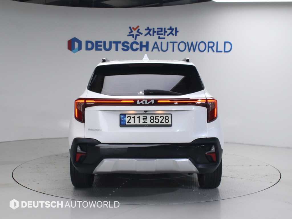 KIA Seltos - Vista 4