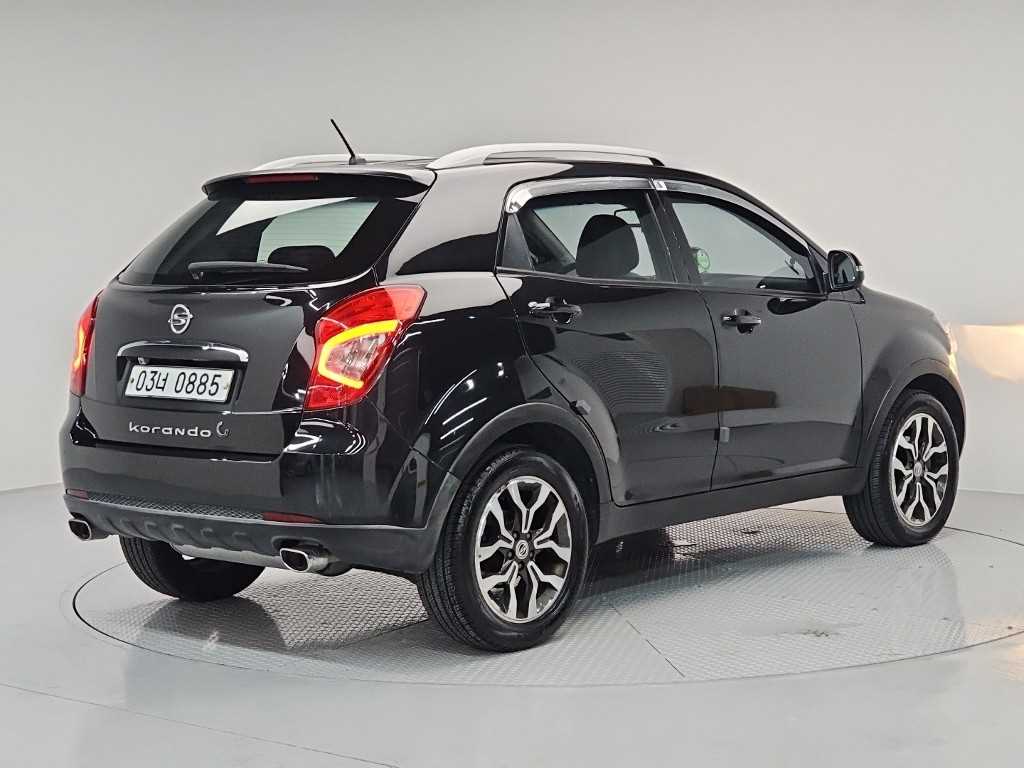 Ssangyong Korando - Vista 4