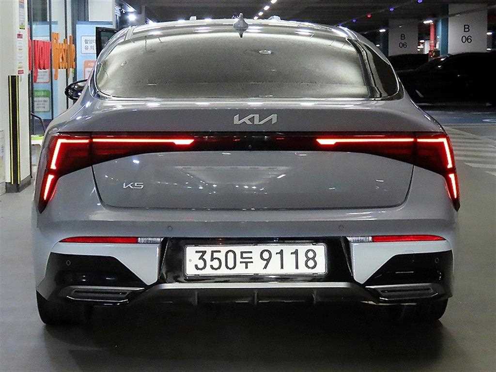 KIA K5 - Vista 5