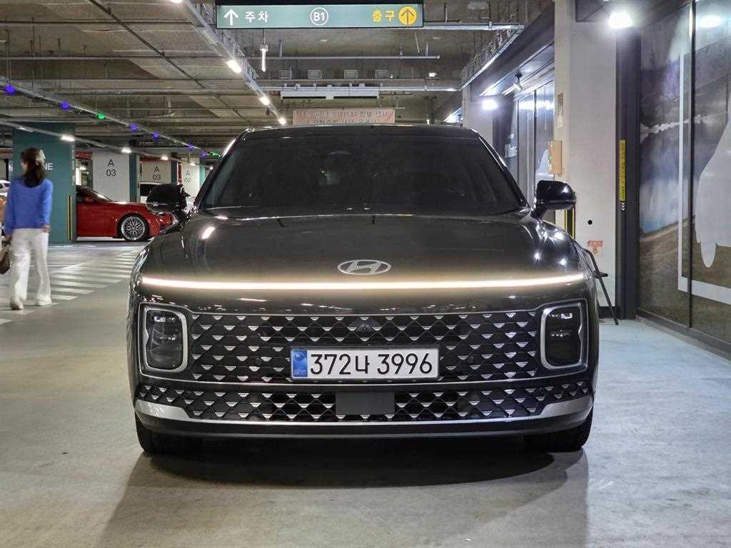HYUNDAI Grandeur 2023 Negro - Importación desde Corea - HF Imports Iquique - Foto 1