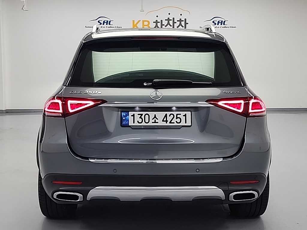 Mercedes Benz GLE Class - Vista 3