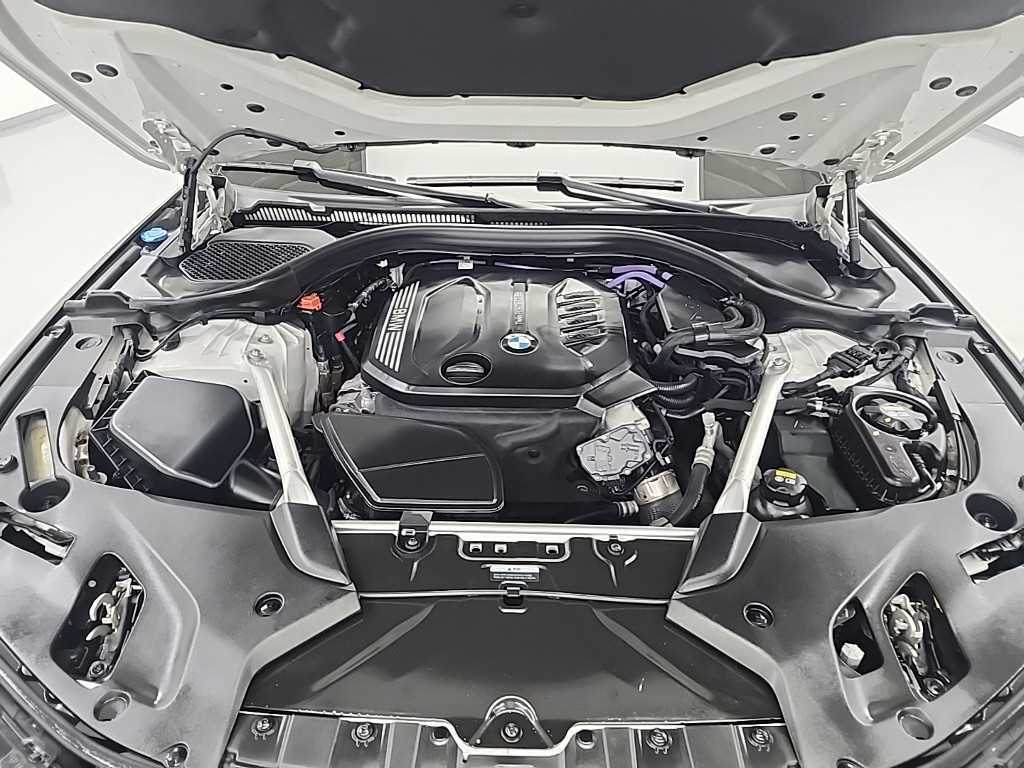 BMW 5 Series - Vista 6