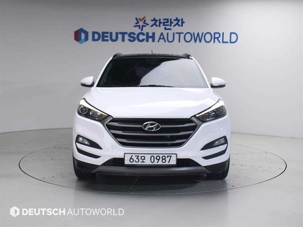 HYUNDAI Tucson - Vista 3