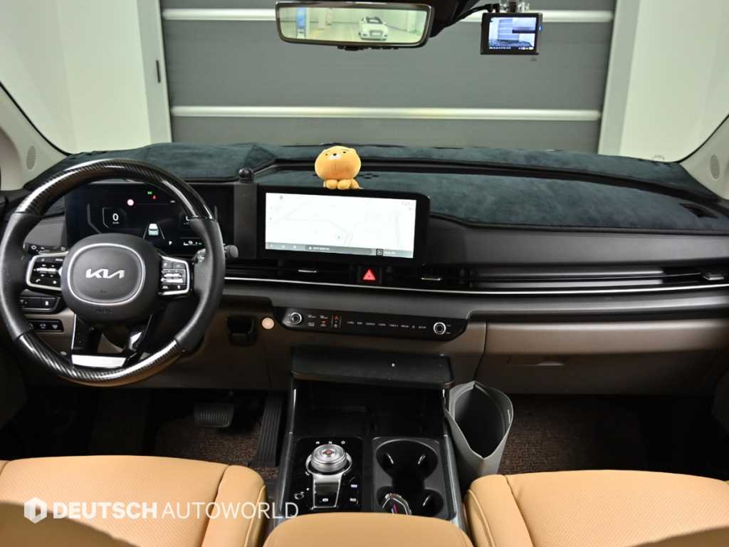KIA Carnival - Vista 7
