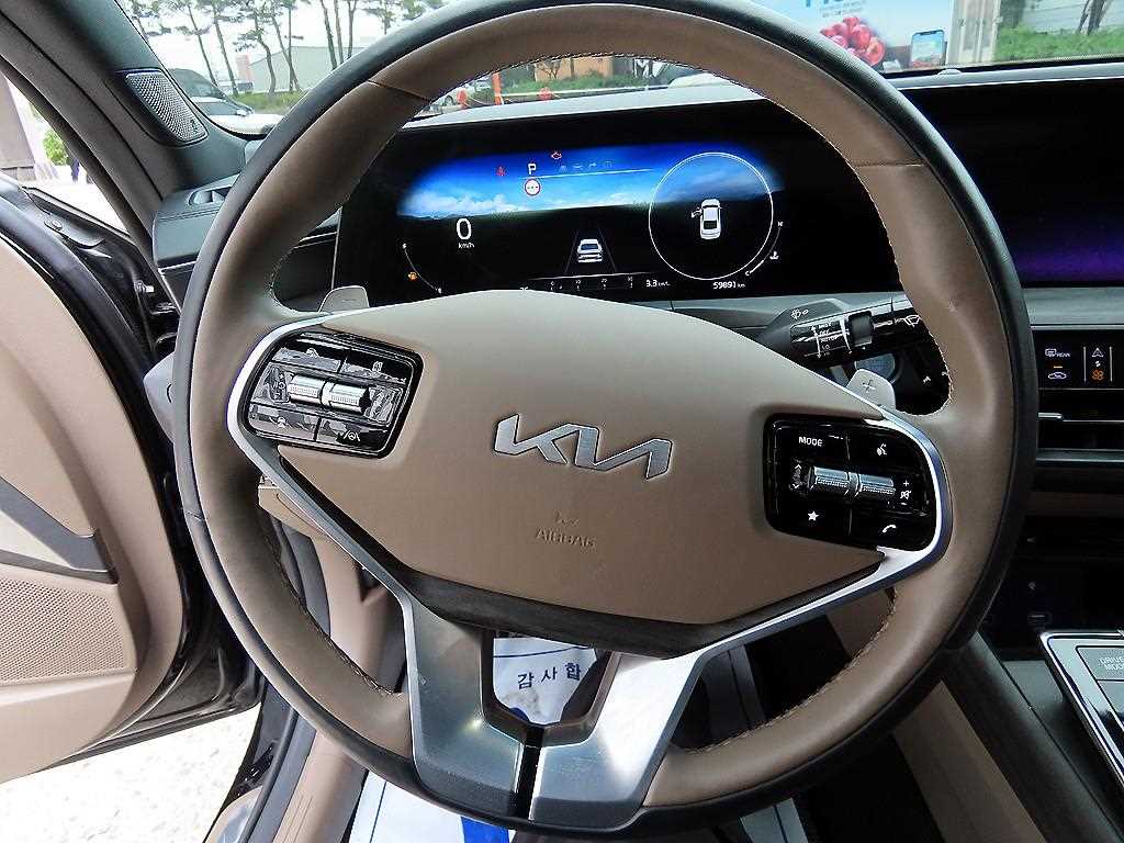 KIA K8 - Vista 8
