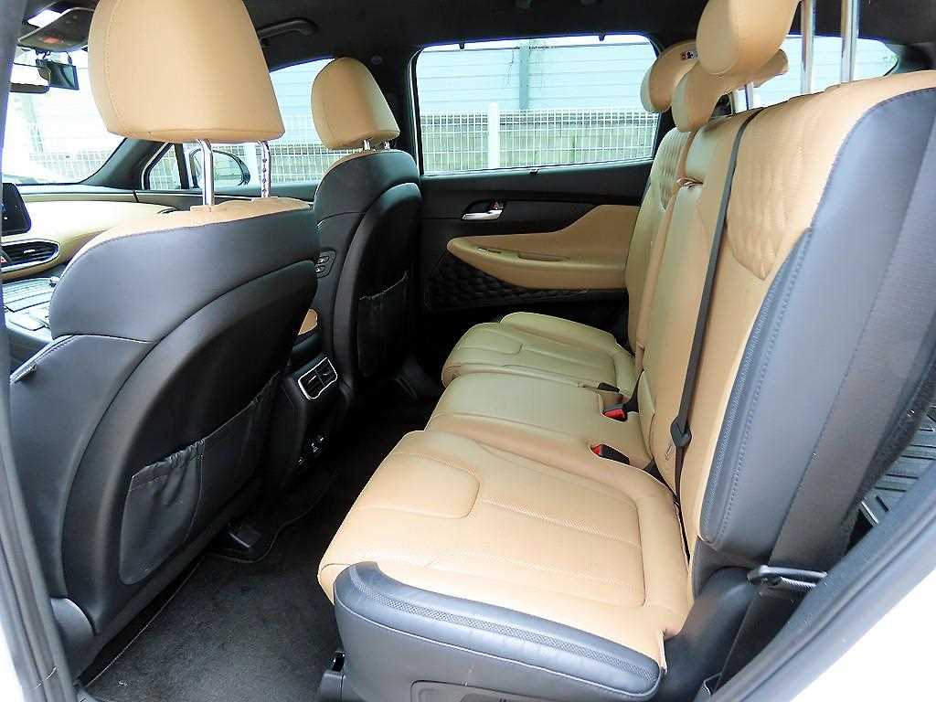 HYUNDAI Santa Fe - Vista 6